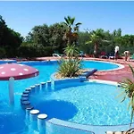 شاليه Climatise Pour 6, Calme Avec Piscine Et Parking - Fr-1-607-59 *