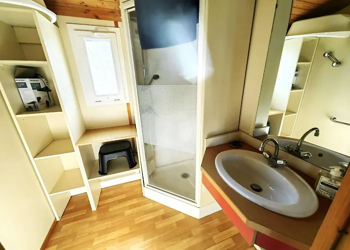 Climatise Pour 6, Calme Avec Piscine Et Parking - Fr-1-607-59